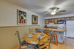 Main Street Red River Condo w/ Fireplace & Views!