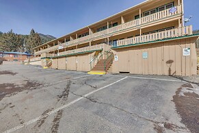 Main Street Red River Condo w/ Fireplace & Views!