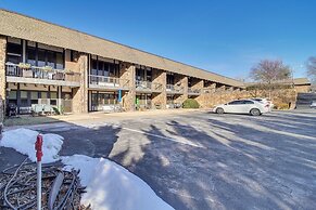 Walk to Grand Lake: Modern Monkey Island Condo