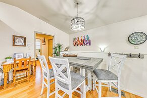 Ruidoso Cabin Rental w/ Hot Tub: Near Midtown!