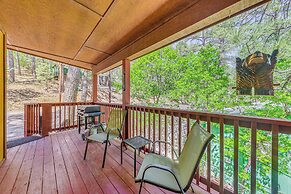 Ruidoso Cabin Rental w/ Hot Tub: Near Midtown!