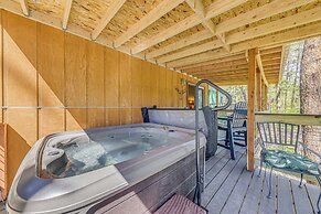 Ruidoso Cabin Rental w/ Hot Tub: Near Midtown!