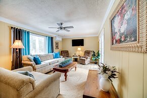 Rector Home w/ Hot Tub ~ 6 Mi to Ligonier!