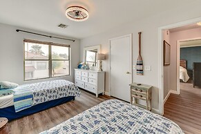 Updated Chandler Family Home ~ 1 Mi to Downtown!