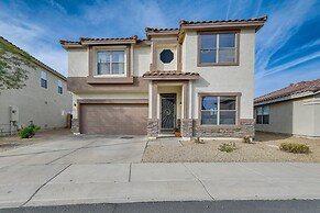Updated Chandler Family Home ~ 1 Mi to Downtown!