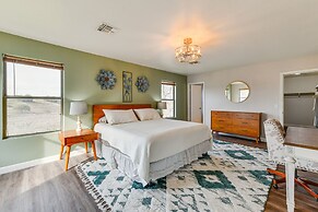 Updated Chandler Family Home ~ 1 Mi to Downtown!