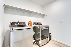 16 Mi to Denver: Spacious Commerce City Home!