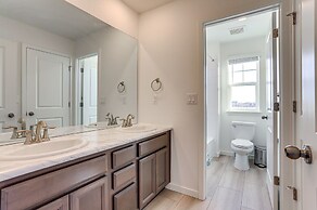 16 Mi to Denver: Spacious Commerce City Home!