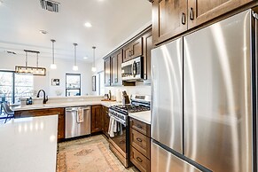Flagstaff Townhome Near Downtown w/ Mountain Views