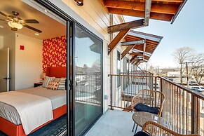 Flagstaff Townhome Near Downtown w/ Mountain Views