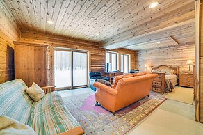 Michigan Cabin Retreat: 5 Mi to Sturgeon Bay Beach
