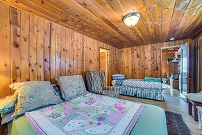 Michigan Cabin Retreat: 5 Mi to Sturgeon Bay Beach