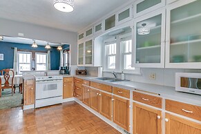 Quaint Howells Retreat - Steps From Main Street!