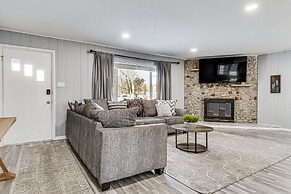 Modern Home ~ 6 Mi to Downtown Indy: Pets Welcome!