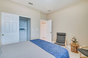 Hot Tub + Fire Pit: Spacious Cape Coral Oasis!