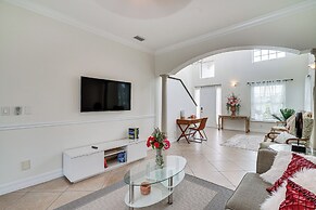 Hot Tub + Fire Pit: Spacious Cape Coral Oasis!