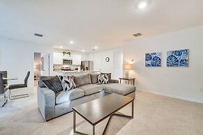 Davenport Home w/ Pool Access, Near Disney!