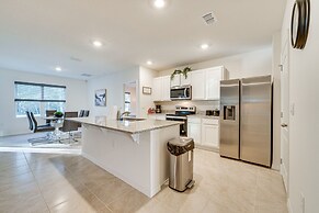 Davenport Home w/ Pool Access, Near Disney!