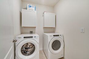 Davenport Home w/ Pool Access, Near Disney!