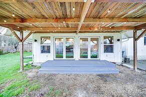 Stylish Bellingham Home w/ Lake + Mountain Views!