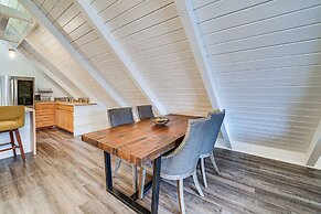 Stylish Bellingham Home w/ Lake + Mountain Views!