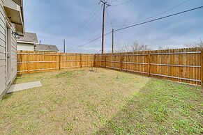 Pet-friendly San Antonio Home ~ 9 Mi to Lackland!