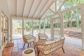 Sunny Gainesville Home ~ Half-mi to UF Campus!