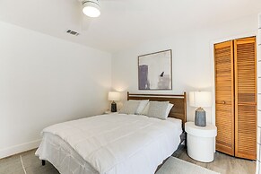 Sunny Gainesville Home ~ Half-mi to UF Campus!