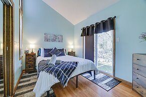 Fire Pit, Pool & Beach Access: Tobyhanna Home!