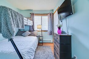 Fire Pit, Pool & Beach Access: Tobyhanna Home!