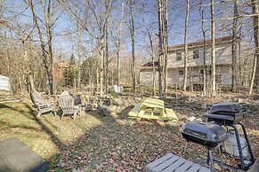 Fire Pit, Pool & Beach Access: Tobyhanna Home!