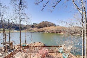 Waterfront Watauga Lake Home w/ Private Dock!