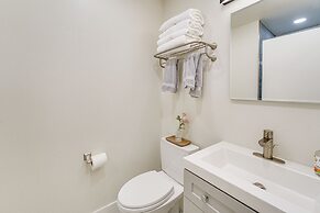 Bright Ketchum Retreat w/ Views & Private Hot Tub!