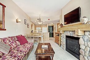 Tx202 Taylors Crossing 1 Bedroom Condo by RedAwning