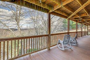 Piney Creek Home ~ 5 Mi to New River Access!