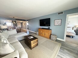 237 El Matador 2 Bedroom Condo by RedAwning