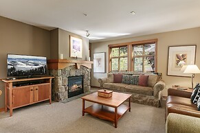 1202 - Two Bedroom Standard Eagle Springs West 2 Condo by RedAwning