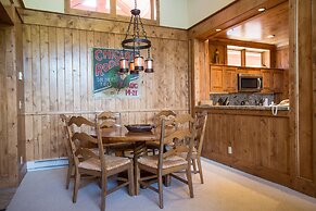 4416 - Two Bedroom Deluxe Creekside Condominiums 2 Condo by RedAwning