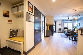 1303 - Two Bedroom Deluxe Eagle Springs West 2 Condo by RedAwning