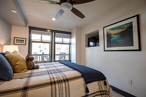 1303 - Two Bedroom Deluxe Eagle Springs West 2 Condo by RedAwning