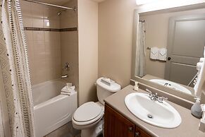 2214 - Two Bedroom Standard Eagle Springs East 2 Condo by RedAwning