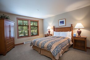 1201 - Two Bedroom Standard Eagle Springs West 2 Condo by RedAwning