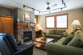 1214 - Two Bedroom Standard Eagle Springs West 2 Condo by RedAwning