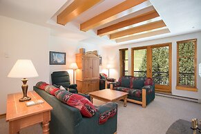 4312 - Two Bedroom Deluxe Creekside Condominiums 2 Condo by RedAwning
