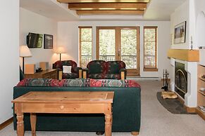 4312 - Two Bedroom Deluxe Creekside Condominiums 2 Condo by RedAwning