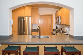 4312 - Two Bedroom Deluxe Creekside Condominiums 2 Condo by RedAwning