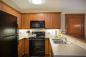 2211 - Two Bedroom Standard Eagle Springs East 2 Condo by RedAwning