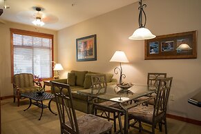 1105 - One Bedroom Standard Eagle Springs West 1 Condo by RedAwning