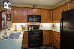 2202 - Two Bedroom Standard Eagle Springs East 2 Condo by RedAwning