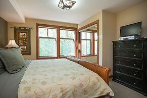 2202 - Two Bedroom Standard Eagle Springs East 2 Condo by RedAwning